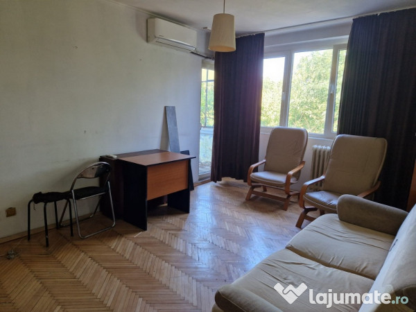 Proprietar vand apartament 3 camere Brancoveanu