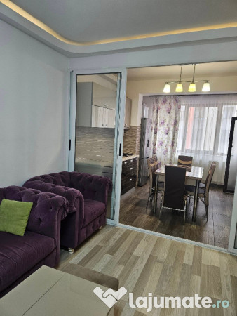 Apartament de 3 camere zona TRACTORUL,Complex Isaran