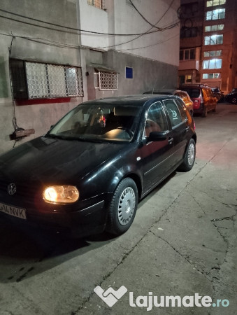 Vw golf 4 an 2004