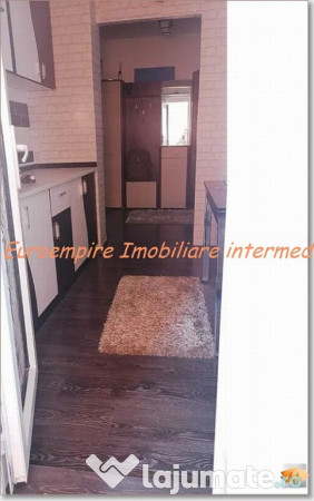 Apartament 2 camere decomandate zona KM 5