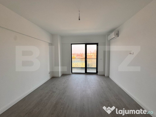 Apartament 2 camere decomandat, zona Tatarasi cu Loc de parc