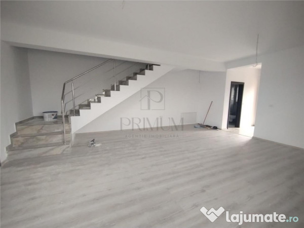 Duplex zona M CITY - 5 camere - bucatarie inchisa - teren 42