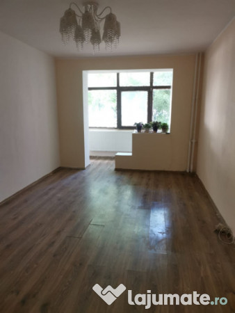Apartament 2 camere, decomandat, 52mp, parcul puskin