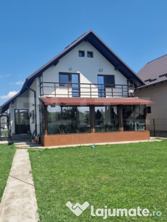 Casa individuala, modernă, 160 mp utili, 600 mp teren, zona