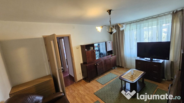 Vand apartament 3 camere - cina nord