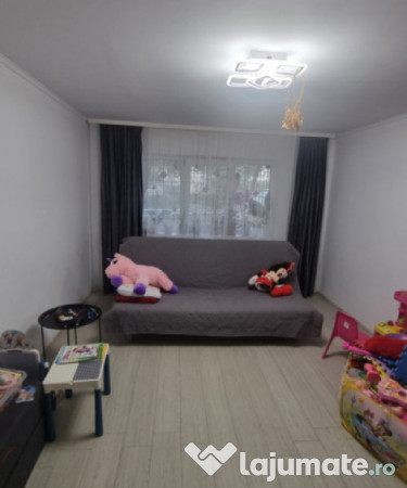 Apartament 3 camere, 64 mp utili, zona rovine