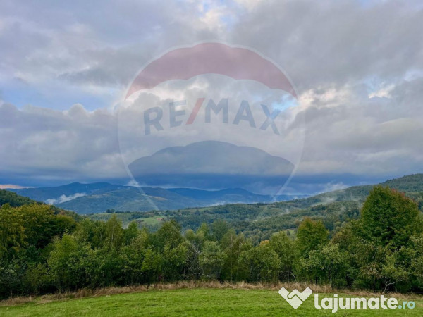 Teren 7,350mp bulz / drumul secundar