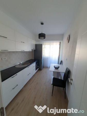 Proprietar închiriez garsoniera zona coresi