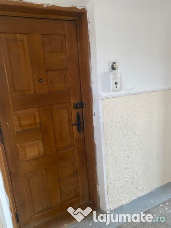 apartamente de vanzare husi