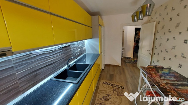 Apartament LUX 2 camere D, in Pacurari bloc nou