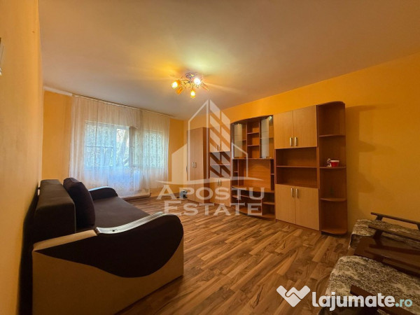 Apartament 3 camere , spatios, centrala proprie ,zona Soa...