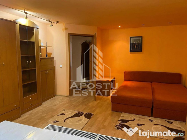 Apartament 2 camere , generos , centrala proprie, zona Fa...