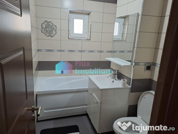 Apartament renovat 2 camere Zamca