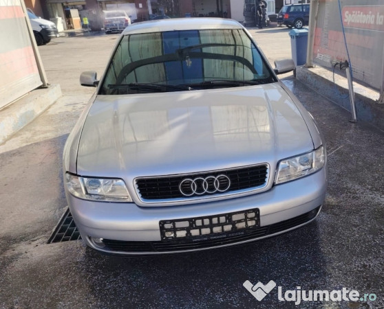 Vând Audi A4 b5 1.9 tdi