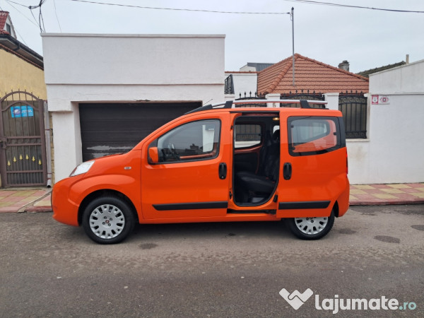 * * FIAT QUBO * 2017 * * * 27 .000 KM * * Ca Nouă * full *