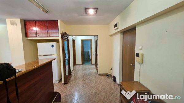 Apartament 3 camere INDEPENDENTEI UMF