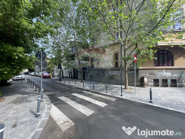 Casa de renovat cu teren i central - strada popa soare