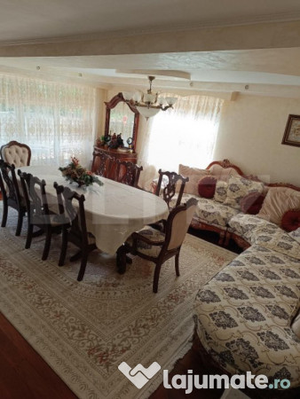 Casă de vânzare în zona zăvoaie – 274 mp utili, comple
