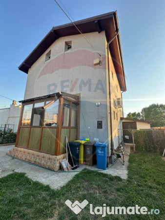 Casa individuala cu 5 camere si pod in zona andronache