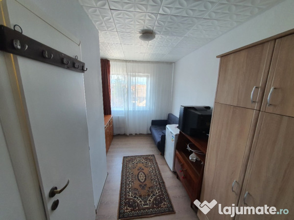 Garsonieră mobilată, renovată, 10 mp târgu jiu, al nicolae titulescu