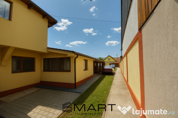 Casă orlat - 2 apartamente, 2 terase, curte amenajată, 200