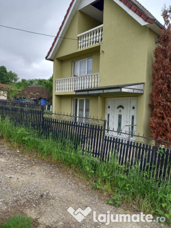 Casa /vila gata mobilată gata de locuit