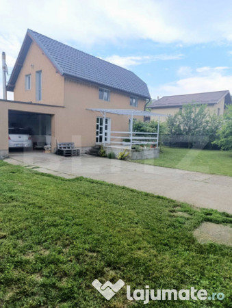 Casa individuala, 120mp, p+e, 584mp teren, garaj, radaia