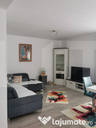 Casă modernă şi spațioasă 162 mp - teren 500 mp – cur