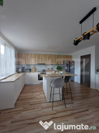 Casa individuala 338 mp, teren 1400 mp, in mihai viteazu