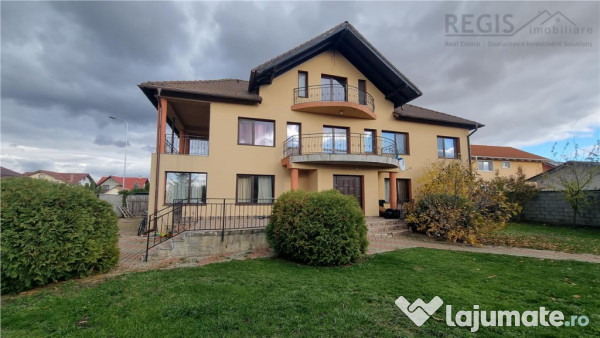 Vila de 6 camere zona sanpetru