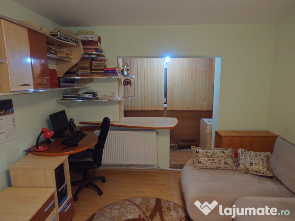 Vanzare apartament