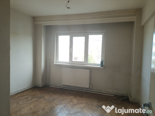 apartament 2 camere eremia grigorescu, etaj 3 4, centrală