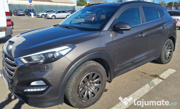 Hyundai Tucson Luxory Line 4×4 diesel,automat,piele,trapă panoramic