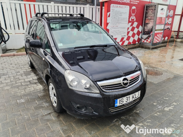 Opel Zafira B 2011 - 7 locuri, 1.6