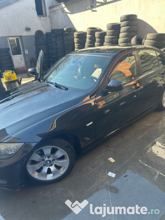 Bmw e90 318 facelift automat