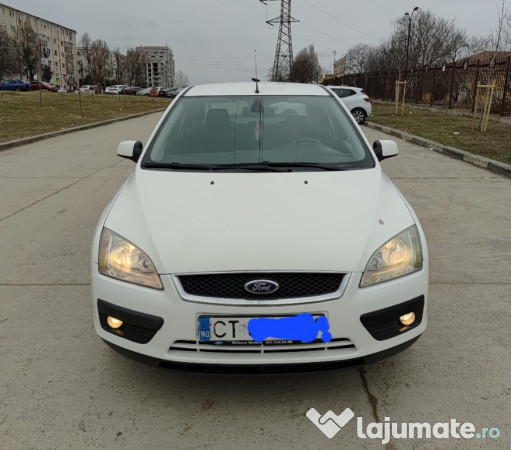 Ford Focus Ghia 1.6 Benzina