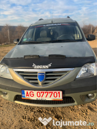 Vând Dacia logan 1.5