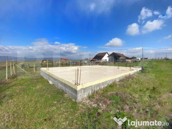 Teren intravilan cu proiect de constructie in oarda , 630 mp