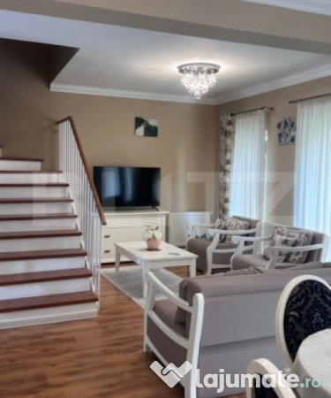 Casa de vanzare, cu 5 camere, 105 mp, zona buna ziua
