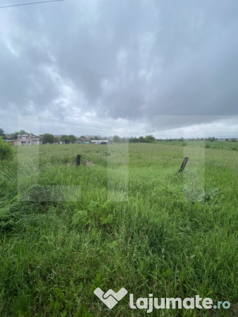 Teren intravilan de vanzare, 648 mp, zona sud