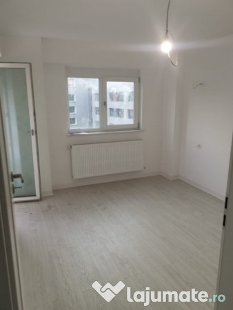 Apartament 3 camere decomandat, 76mp utili, ultracentral, re