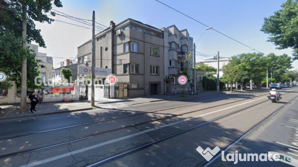 Cladire comerciala - office 900 mp + teren 1410 mp | unirii