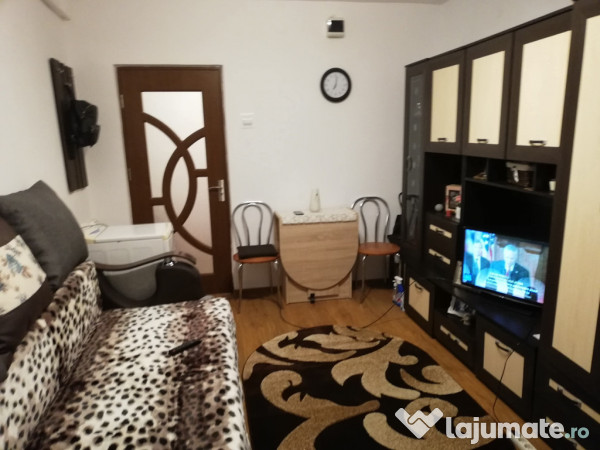 Vaslui Industriala  garsoniera 17500 euro