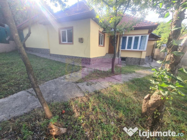 Casa de vanzare in breaza - zona capul campului