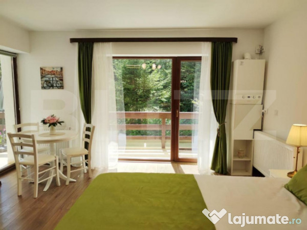 Studio cochet predeal – mobilat, utilat, vedere superbă!