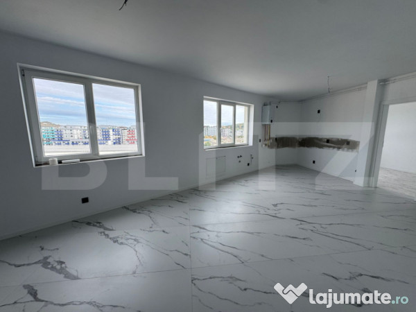 Apartament 3 camere, parcare, pretabil birouri, zona vivo