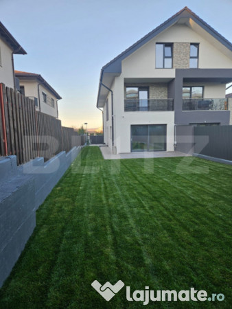 Casa premium, 180 mp utili, 320 mp curte, europa, cu panouri