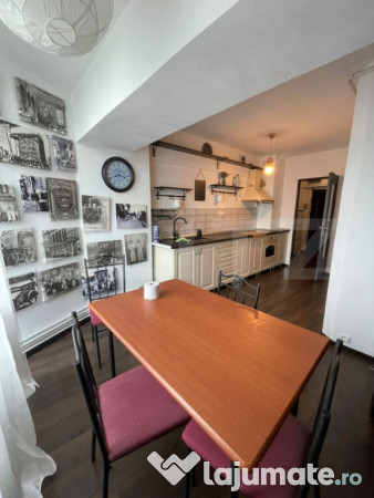 Apartament 3 camere, ultracentral, decomandat