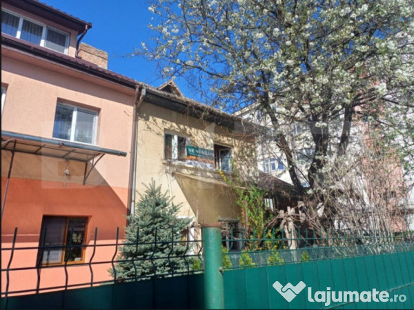 Duplex renovabil de vanzare, 2 camere, 60 mp, zona micro1, c