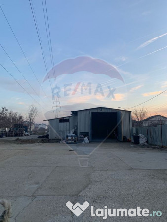 Spațiu industrial de 250mp de vânzare în zona Cernele